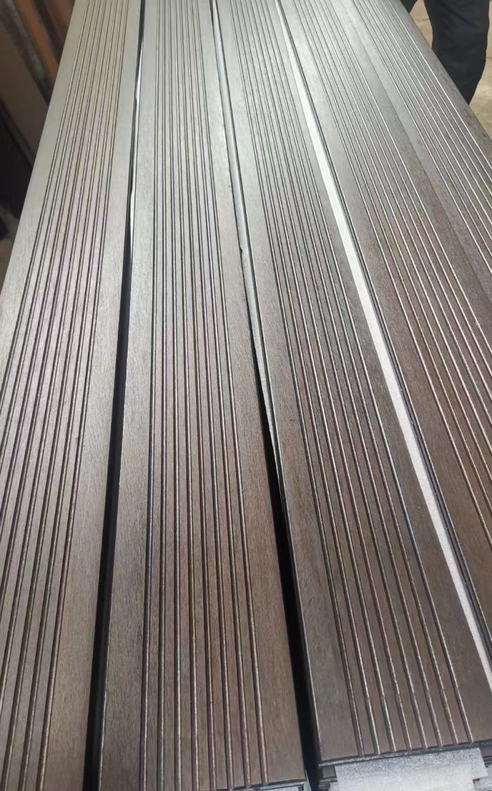 Bamboo Decking With Large Wave